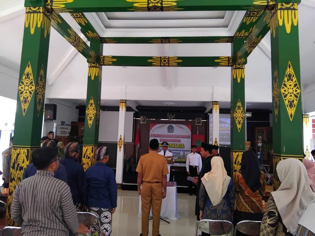 Sriyanto Mutasi dari Dukuh Jadi Kaur Danarta Kalurahan Karangwuni