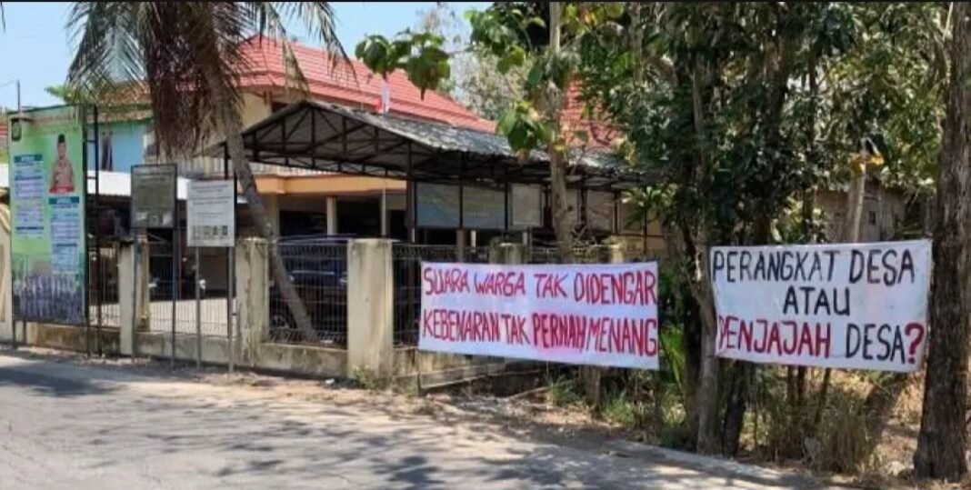 Lurah Tuksono Bohongi warga ada sosialisasi tambang pasir,tapi warga gak ada yang diundang